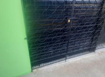 Comercial de 2 quartos, Fortaleza · Aluga-se ponto comercial.