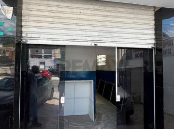 Comercial · 24m² · 1 Vaga · Loja para Alugar na Avenida dos Caiçaras - Guarujá
