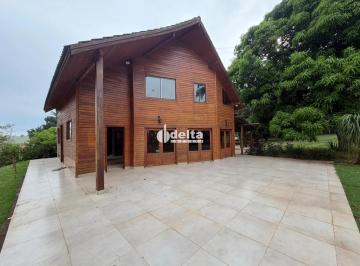 Photo 1 · Casa em condomínio com 4 quartos sendo 1 suíte disponível para locação no bairro