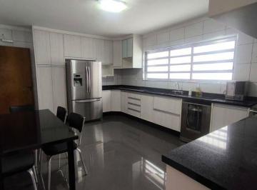 Photo 1 · Sobrado com 3 quartos para alugar, 297 m² por R$ 8.230/mês - Jardim Santa Mena -