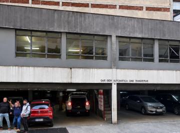 Comercial , São Paulo · Box de garagem à venda na República R$ 11.900