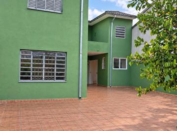 Casa de 4 quartos, Arujá · Casa à venda no Nova Arujá | Terreno de 300 m² | 3 dormitórios e escritório