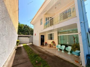 Casa · 206m² · 4 Vagas · Casa à venda - no Campo Grande