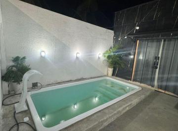 Casa de 1 quarto, Natal · Casa com Piscina à Venda em Lagoa Azul, Natal/RN – 1 Quarto, Garagem e Quintal por R$ 130 Mil