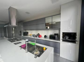 Casa de 4 quartos, São Paulo · Casa à venda Encontre o seu lar com Débora Mendes