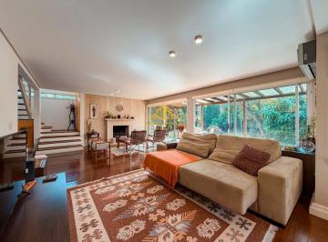 Casa · 220m² · 3 Quartos · 5 Vagas · Casa em Chácara dos Lagos, Carapicuíba/SP de 220m² 3 quartos à venda por R$ 1.500.000,00
