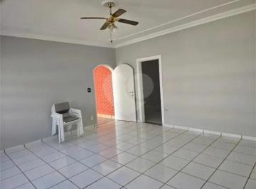 Casa · 218m² · 6 Quartos · 4 Vagas · Casa com 6 quartos à venda em Ipiranga - SP