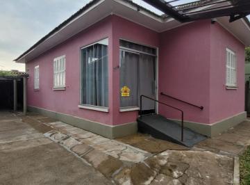 Casa · 360m² · 5 Quartos · 1 Vaga · DUAS CASAS EM UM MESMO TERRENO COM EXCELENTE LOCALIZAÇÃO !!
