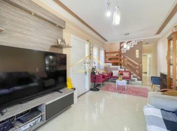 Casa · 195m² · 3 Quartos · 4 Vagas · Sobrado à Venda – 3 Suítes | Sótão | Quintal | Centro, Osasco/SP