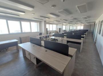 Comercial , São Paulo · Conjunto comercial de 300 m² com 6 banheiros e 6 vagas para locação em Santana
