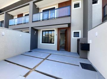 Casa · 156m² · 4 Quartos · 2 Vagas · Triplex em caiobá