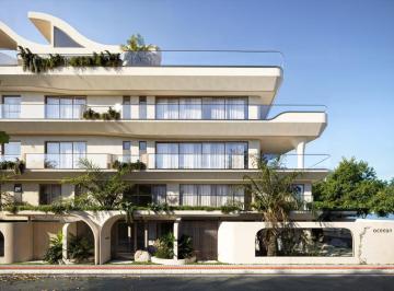 Fachada lateral do Oceean, com a Praia de Cabeçudas à direita (imagem ilustrativa) · Apartamento de 156 m² com 3 suítes no Oceean, em Itajaí