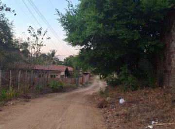 Rural de 3 quartos, Maranguape · Vendo excelente sítio na zona rural de Maranguape, povoado de melão 25 km do centro de Maranguape.