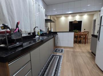 Casa en Venda de 3 quartos Parque Residencial Tancredi · Casa em terreno de chacara