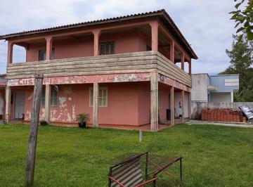 Casa · 511m² · 8 Quartos · 1 Vaga · Casa no Centro de Cidreira com Sacada de esquina e Pátio Fechado