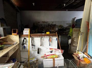 Comercial en Venda  Jardim Fortaleza · Loja para venda em Centro de 133.00m² com 3 Garagens