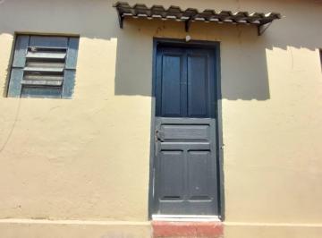 Casa · 40m² · 1 Quarto · 1 Vaga · Casa para alugar em Vila Areião de 40.00m² com 1 Quarto e 1 Garagem