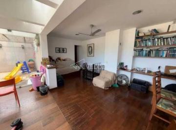 Casa · 122m² · 2 Quartos · 1 Vaga · Cobertura : / Residencial / Botafogo