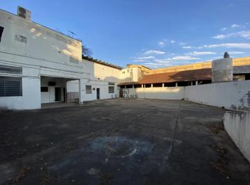 Comercial · 853m² · 20 Vagas · Barracão para alugar no bairro Areão em Piracicaba/SP