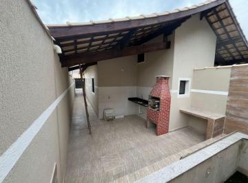Casa de 2 quartos, Itanhaém · Casa com Piscina e Suíte a 1 km da Praia no Corumbá, Itanhaém