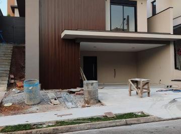 Casa · 167m² · 3 Quartos · 4 Vagas · Casa Nova Semitérrea no Reserva Ermida - Jundiaí