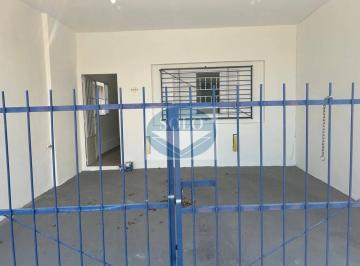 Casa · 85m² · 2 Quartos · 2 Vagas · CASA PARA LOCAÇÃO COM 2 DORMITÓRIOS E 2 VAGAS COBERTAS – BELA VISTA