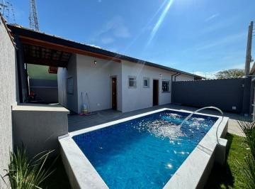 Casa de 2 quartos, Itanhaém · Casa com piscina e cascata no bairro Jamaica, em Itanhaém – SP!