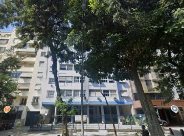 Apartamento de 1 quarto, Rio de Janeiro · Apartamento Glória 85 m² - Leilão