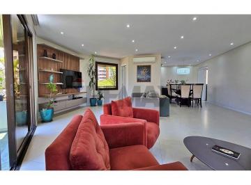 Apartamento · 239m² · 4 Quartos · 3 Vagas · Vendo apartamento com 4 Quartos (3 suítes), 239m², varandas, 3 vagas, lazer completo - Rua Maranhão,