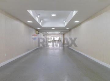 Comercial · 550m² · 16 Quartos · 8 Vagas · Aluga Casa Comercial, rua Bahia 1232, 2 and., 550m², showroom, 16 Salas, 8 banh, elevador, 8 vagas,