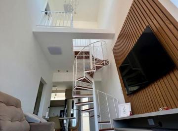 Apartamento de 3 quartos, Salvador · EXCELENTE APARTAMENTO DUPLEX 3 QUARTOS A 100 METROS DA PRAIA DO FLAMENGO