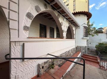 b9381750fbb05a921ec3dd8549057f545a048459 · Casa com 2 dormitórios à venda, 165 m² por R$ 1.490.000,00 - Lourdes - Belo Horizonte/MG