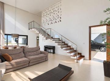 Casa de 3 quartos, Brasília · SHJB casa sobrado com 3 suítes, com armários - Jardim Botânico lll