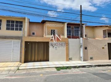 Casa à venda no Itaperi com 4 suítes e 3 vagas de garagem por R$ 500 mil · Casa à venda no Itaperi com 4 suítes e 3 vagas de garagem por R$ 500 mil