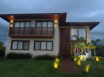 CASA EM PRAIA DO FORTE 5/4 SUITES · CASA EM PRAIA DO FORTE 5/4 SUITES