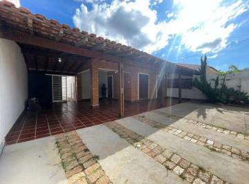 Casa · 360m² · 4 Quartos · 3 Vagas · Casa para alugar com 4 dormitórios e 2 suítes no Ana Carla em Marília