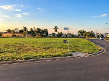 Terreno · 275m² · Terreno à venda com 275 m² no Condomínio Village Damha em Marília