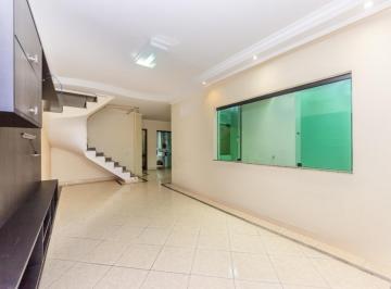 f9ce4933-54ef-4558-8070-367a3fe041d7 · Sobrado para venda em Vila Santo Estéfano com 3 quartos, sendo 1 suíte, 121m²
