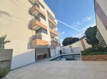 Foto 01 · Imperdível oportunidade! Apartamento à venda em Piratininga, Niterói-RJ, com 2 quartos, 1 suíte, 3 s