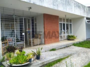 Casa · 220m² · 4 Quartos · 4 Vagas · Casa no Bairro da Tamarineira, pra morar ou Comércio.