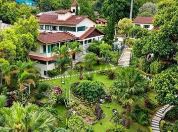 Rural · 450m² · 12 Quartos · 6 Vagas · À Venda Sítio com Piscinas Naturais e Potencial para Pousada em Cascata, Lumiar.