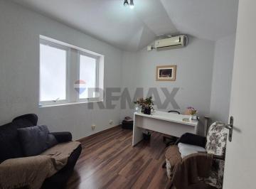 Comercial · 14m² · 4 Vagas · Sala Comercial 14 m2 para alugar