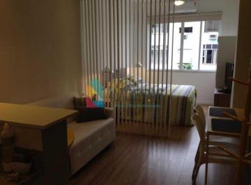 Apartamento · 31m² · 1 Quarto · IMPERDÍVEL NO POSTO 6 !! CONJUGADO REFORMADO E MOBILIADO
