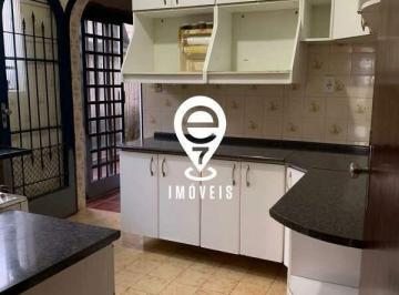 Casa · 132m² · 3 Quartos · Sobrado residencial à venda na Vila do Castelo – 3 quartos e 1 suíte