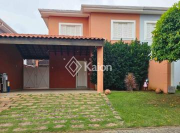 Casa · 151m² · 3 Quartos · 5 Vagas · Casa para venda no Condomínio Araucária em Salto/SP.