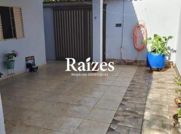 Casa · 100m² · 3 Quartos · 1 Vaga · Casa com 3 quartos no Bairro Tubalina em Uberlândia