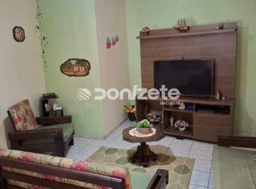 Casa · 116m² · 3 Quartos · 2 Vagas · Sobrado 3 dorms (frente) na Vila Junqueira – Santo André | 2 vagas | aceita financiamento e permuta