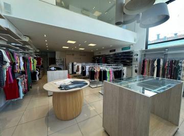 Comercial · 203m² · 2 Vagas · Salão para aluguel, 2 vagas, Cidade Alta - Piracicaba/SP