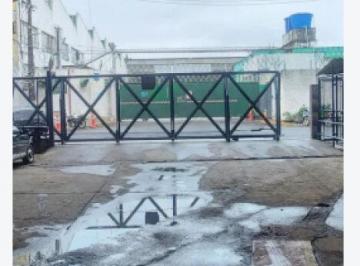 Comercial · 2000m² · 3 Vagas · GALPÃO PARA LOCAÇÃO