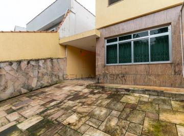 Casa · 201m² · 3 Quartos · 4 Vagas · Sobrado no Jardim Avelino,quintal amplo e 3 quartos